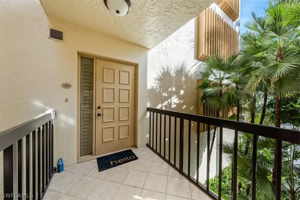 6770 Pelican Bay Boulevard Naples FL 34108