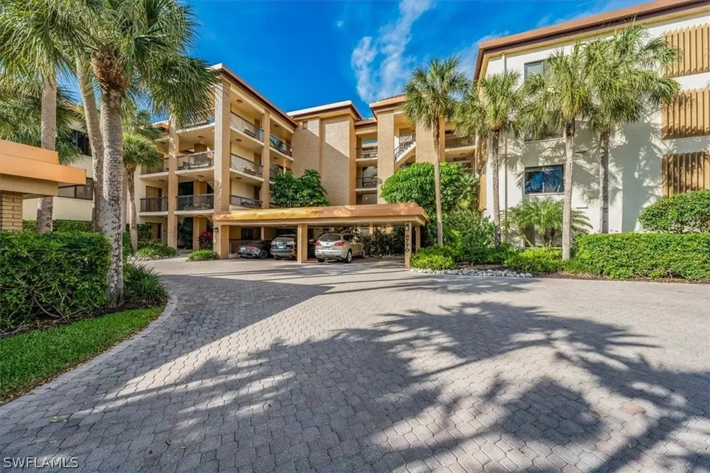 6770 Pelican Bay Boulevard Naples FL 34108