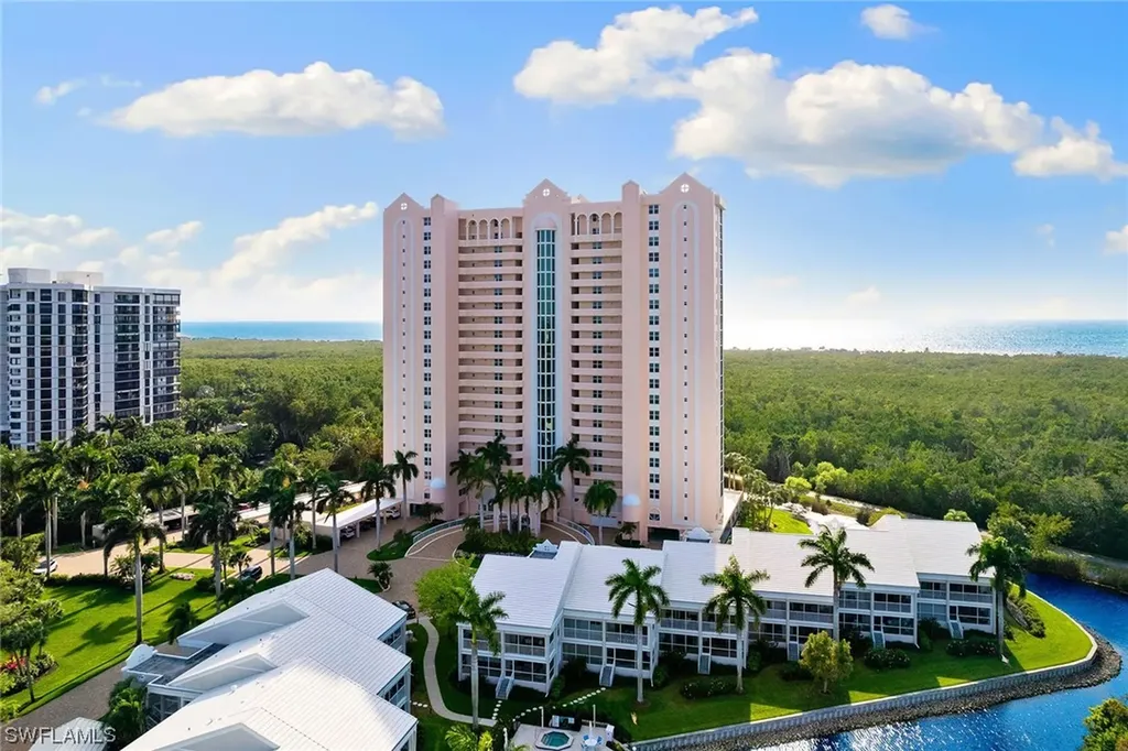 6101 Pelican Bay Boulevard Naples FL 34108