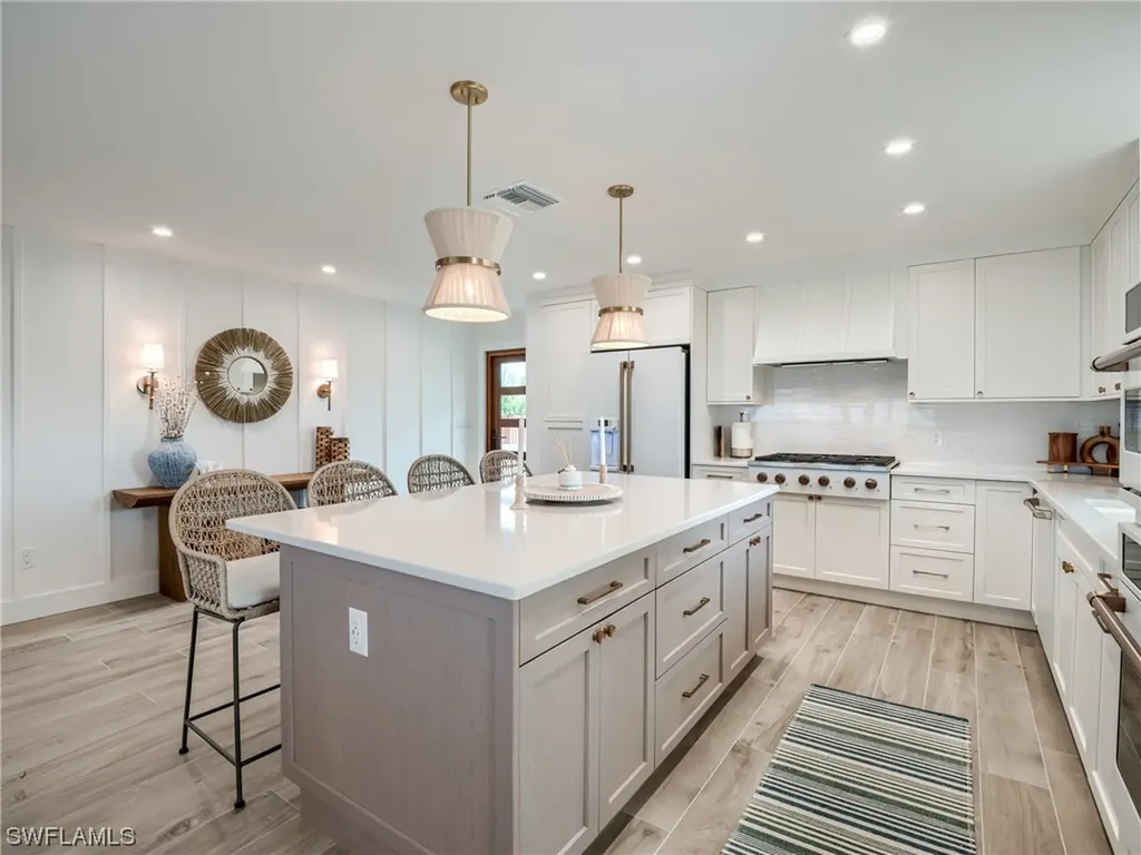 16 Beach Homes Captiva FL 33924