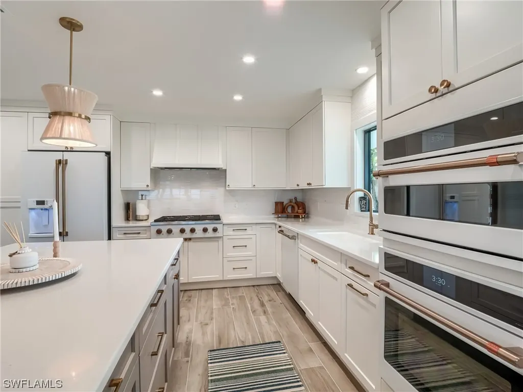 16 Beach Homes Captiva FL 33924