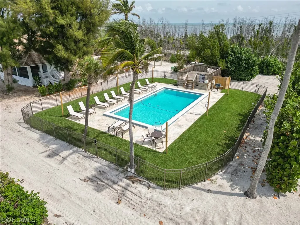 16 Beach Homes Captiva FL 33924