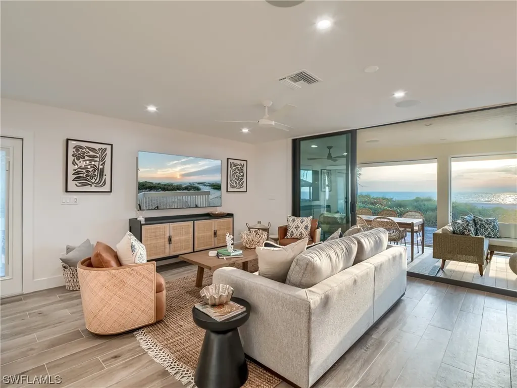 16 Beach Homes Captiva FL 33924