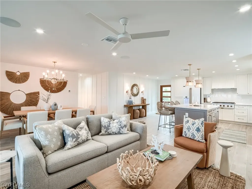 16 Beach Homes Captiva FL 33924