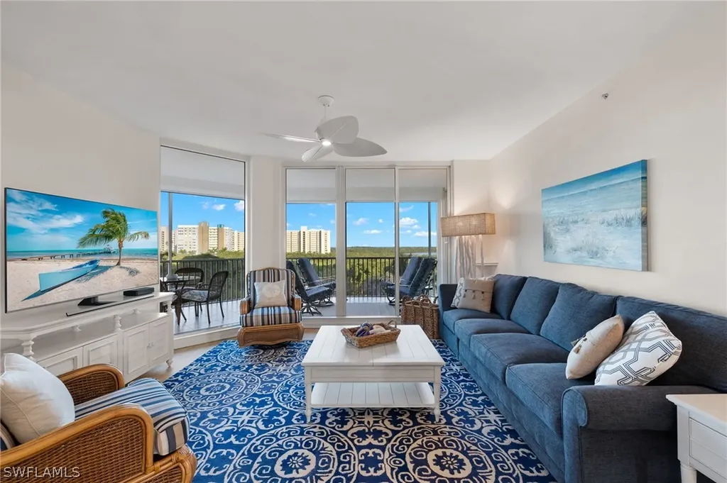 325 Dunes Boulevard Naples FL 34110