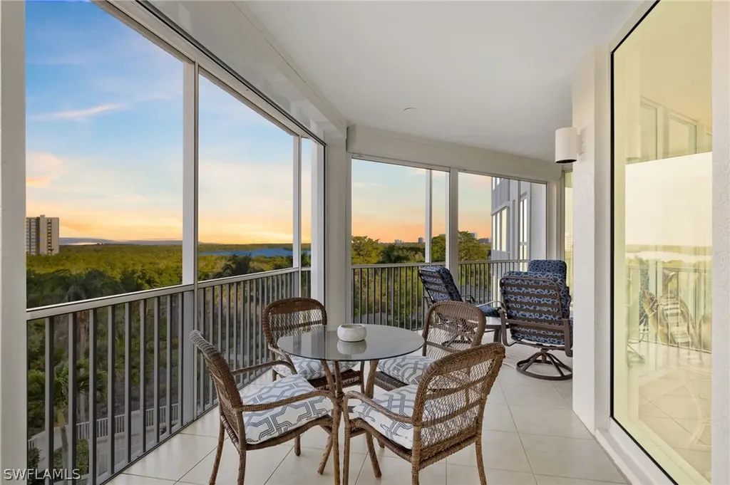 325 Dunes Boulevard Naples FL 34110