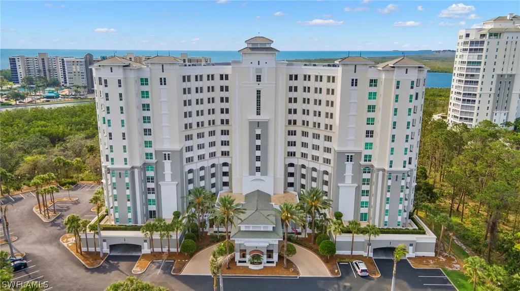 325 Dunes Boulevard Naples FL 34110