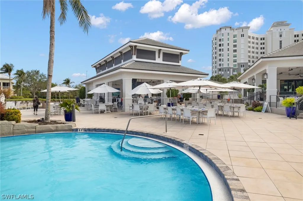 325 Dunes Boulevard Naples FL 34110