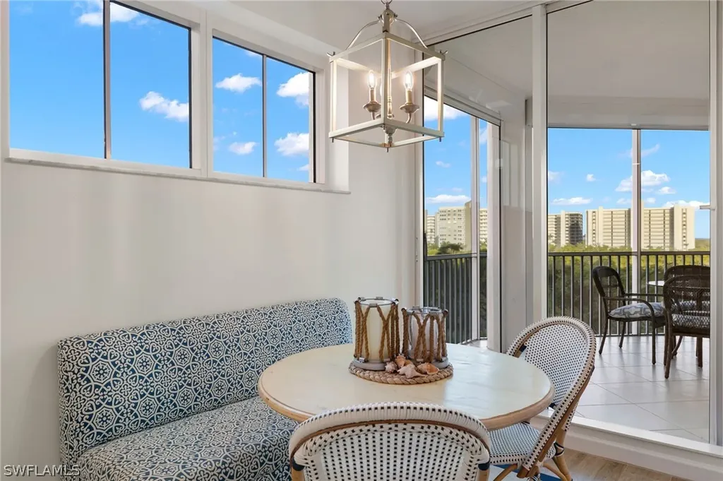 325 Dunes Boulevard Naples FL 34110