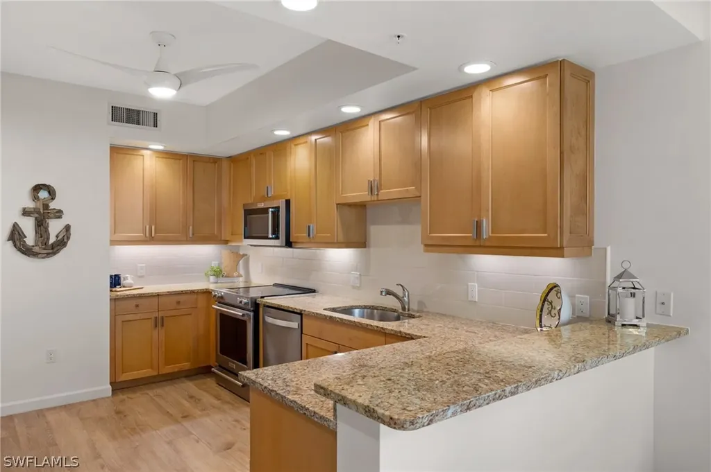 325 Dunes Boulevard Naples FL 34110