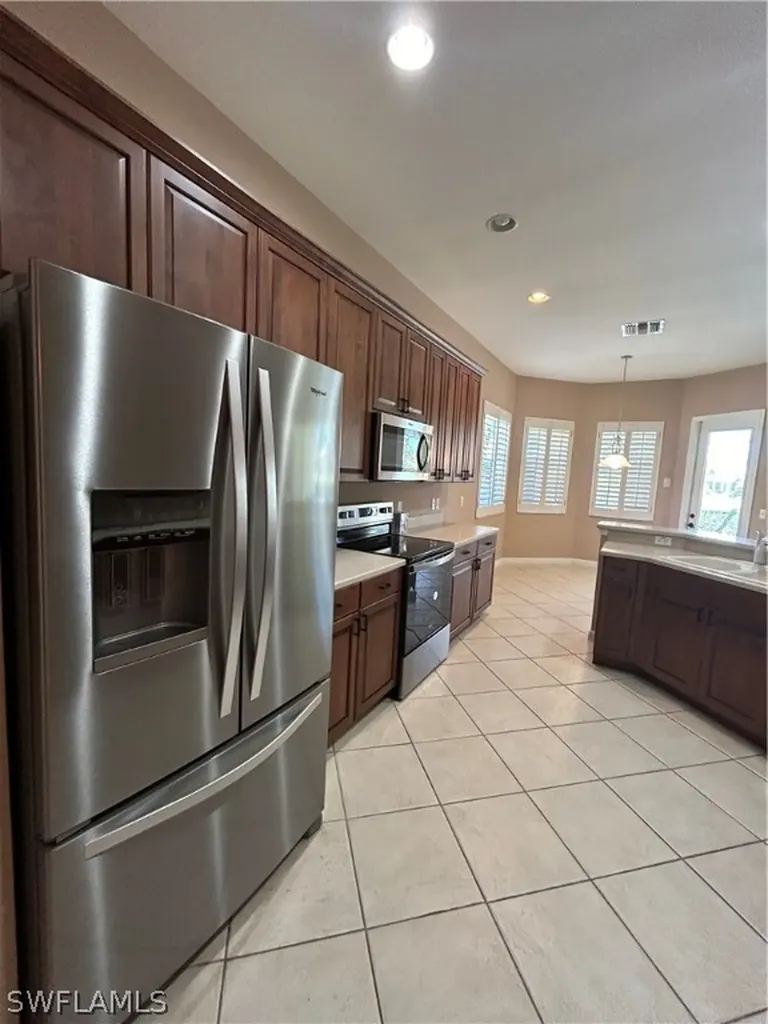 3445 Lakeview Isle Court Fort Myers FL 33905