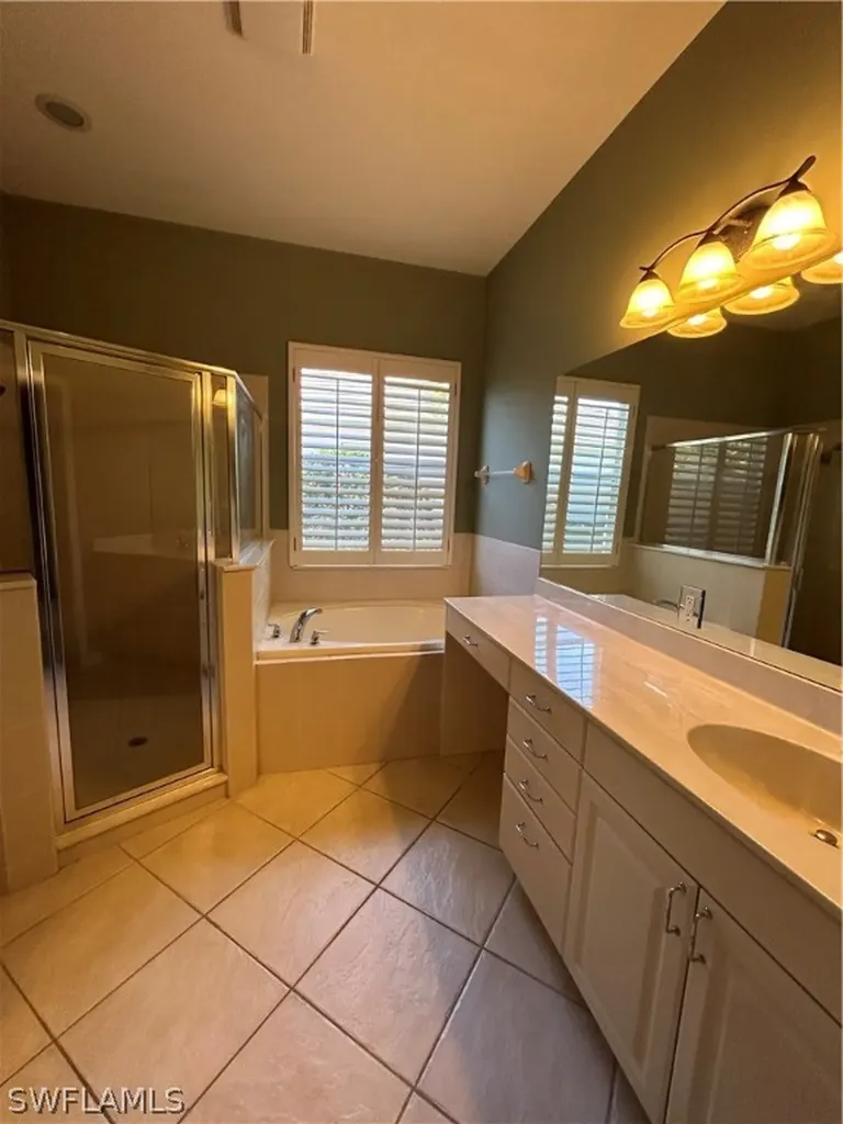 3445 Lakeview Isle Court Fort Myers FL 33905