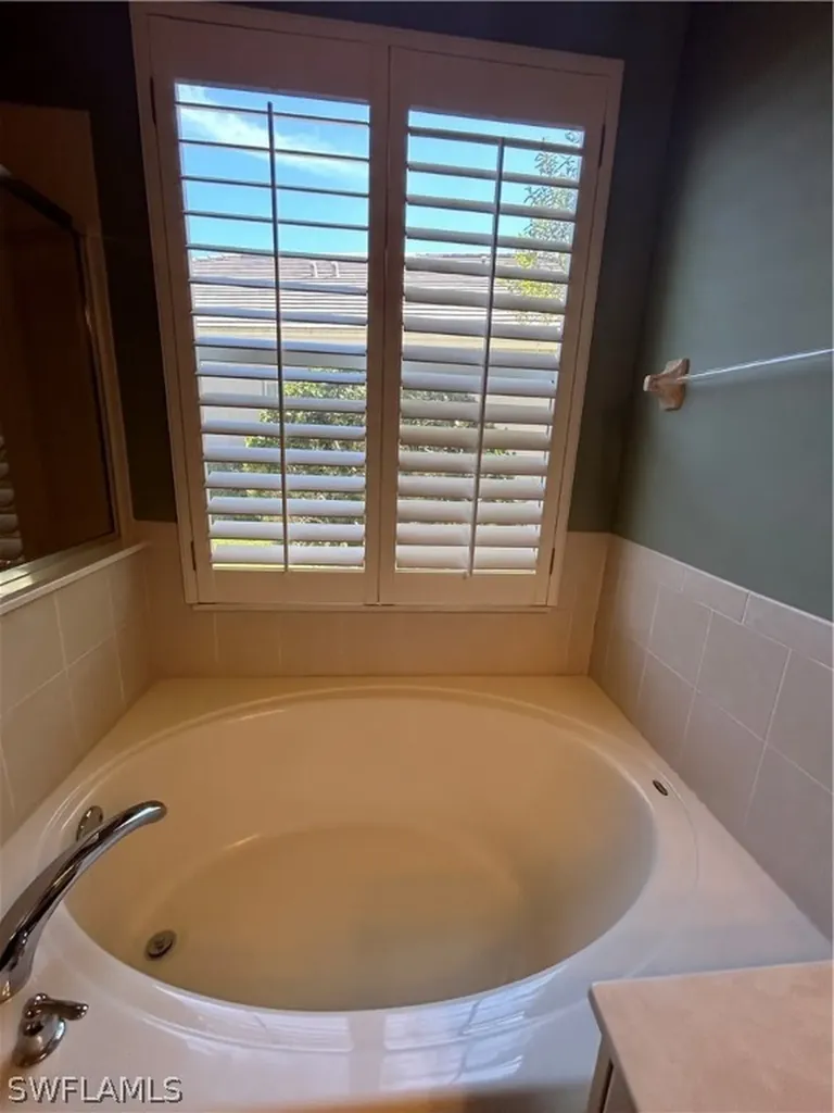 3445 Lakeview Isle Court Fort Myers FL 33905