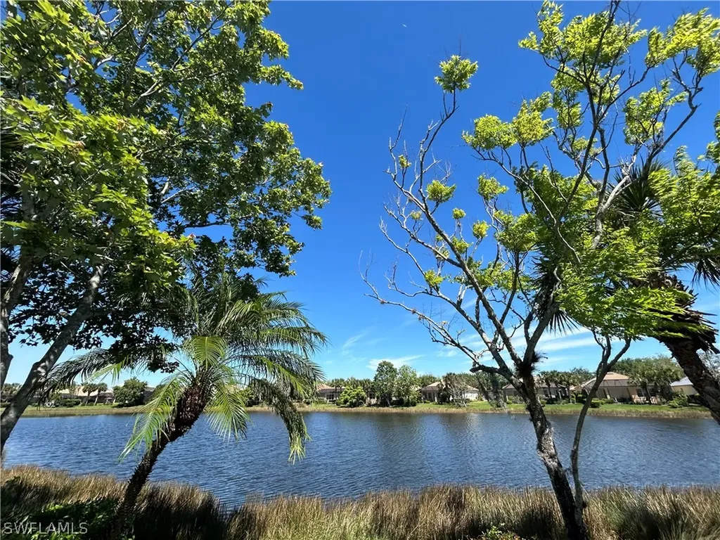 3445 Lakeview Isle Court Fort Myers FL 33905