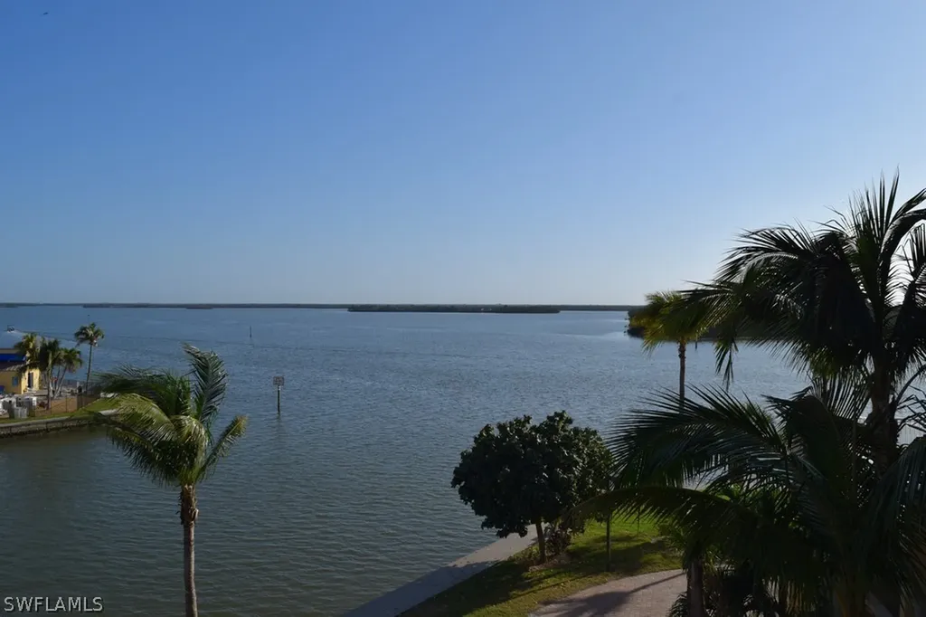 4265 Bay Beach Lane Fort Myers Beach FL 33931