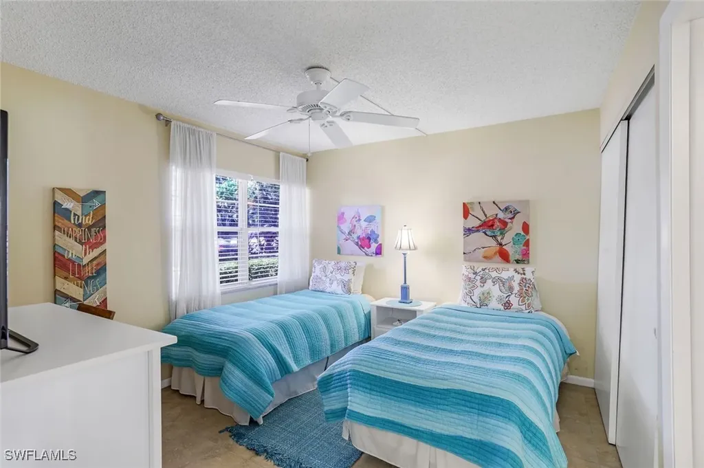 1087 Forest Lakes Drive Naples FL 34105