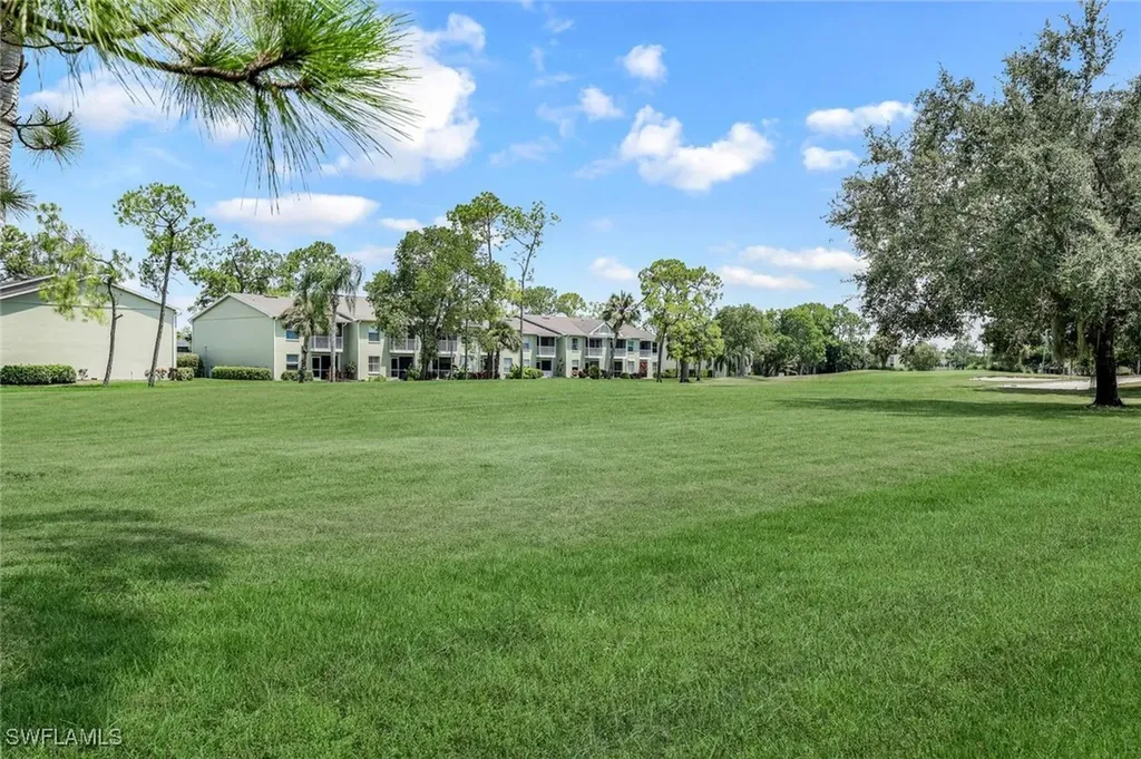 1087 Forest Lakes Drive Naples FL 34105