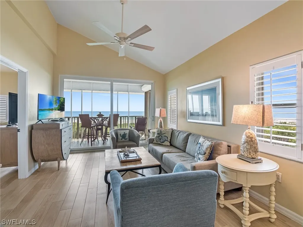 255 Periwinkle Way Sanibel FL 33957