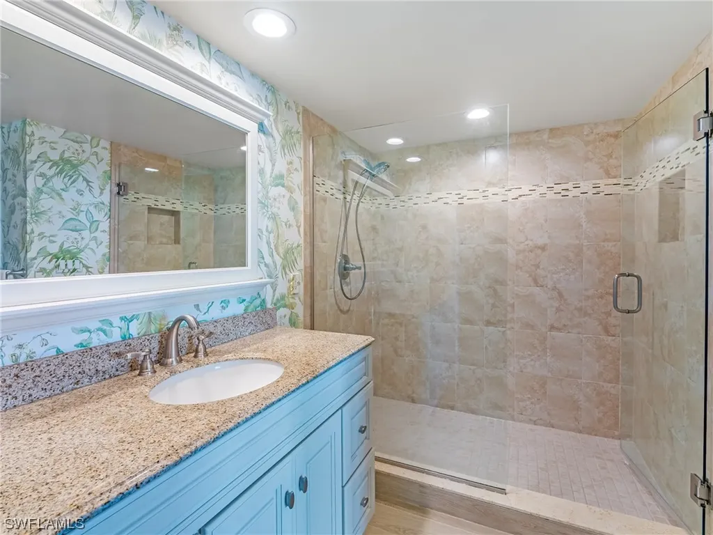 255 Periwinkle Way Sanibel FL 33957