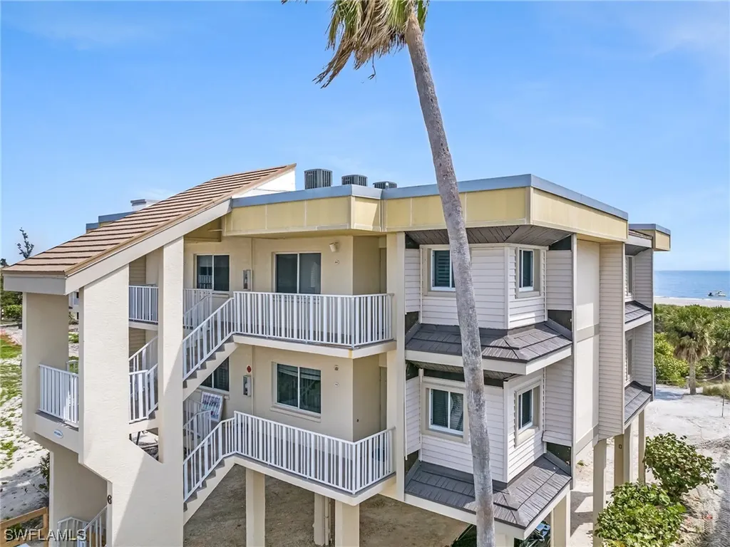 255 Periwinkle Way Sanibel FL 33957