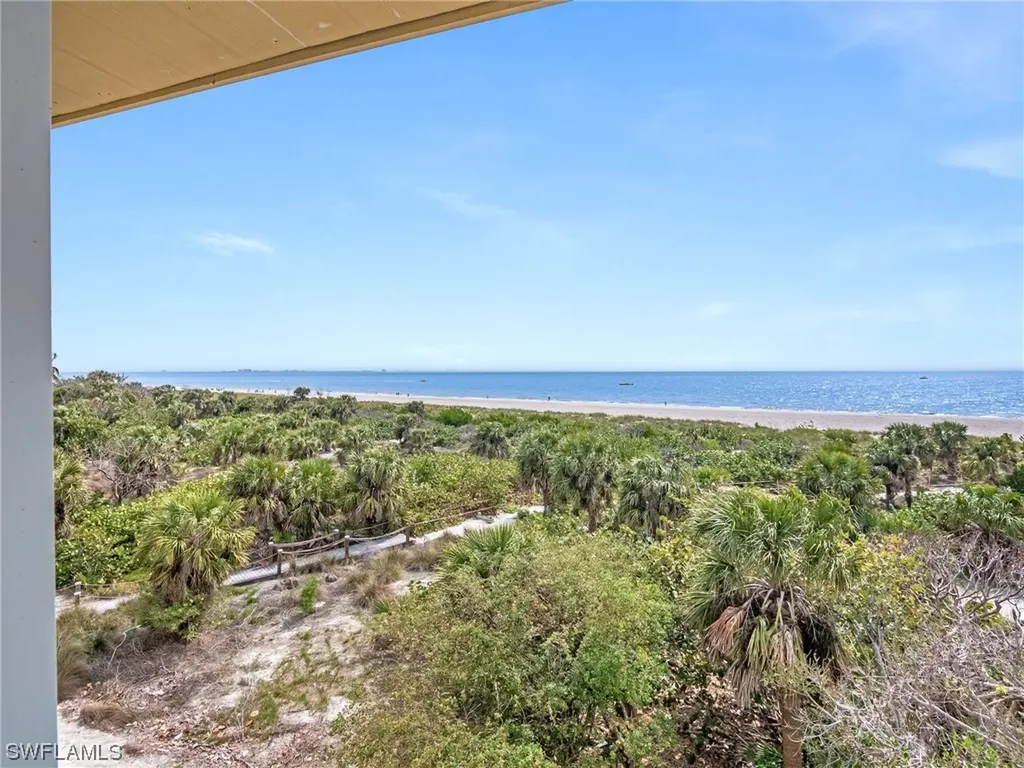 255 Periwinkle Way Sanibel FL 33957