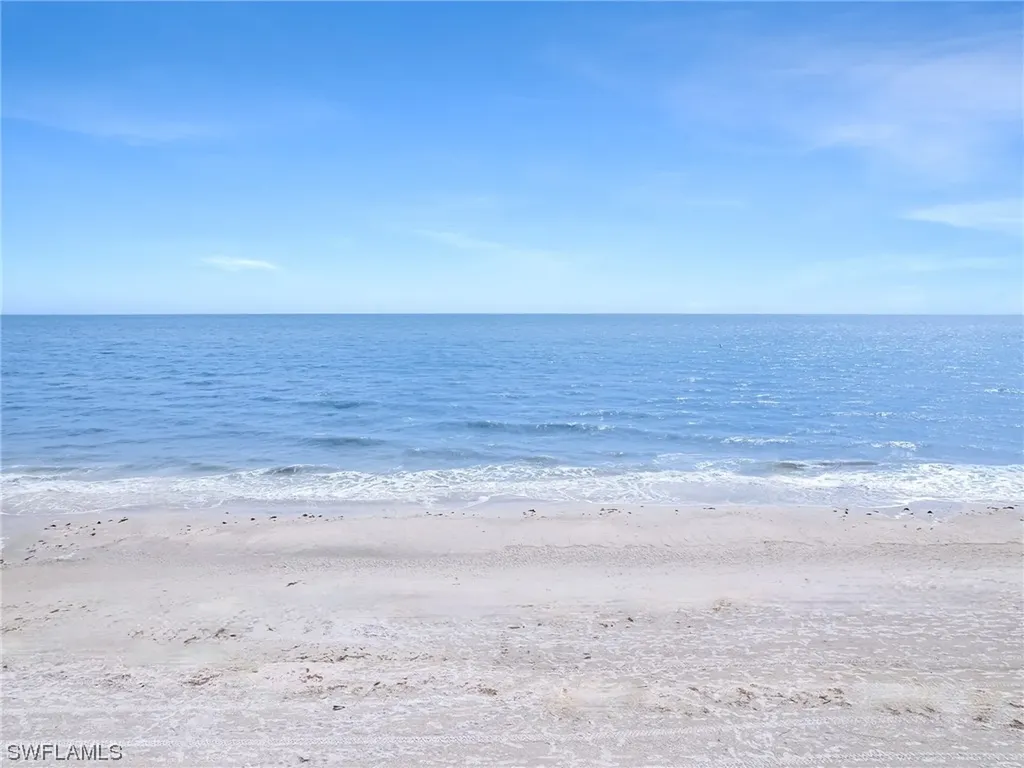 255 Periwinkle Way Sanibel FL 33957