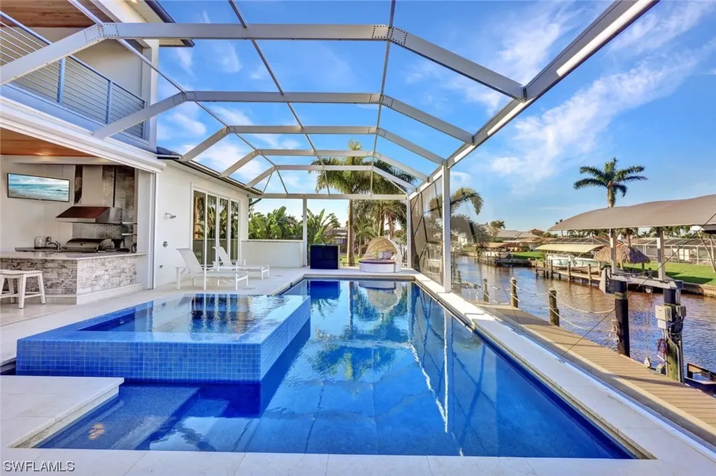 5610 De Soto Court Cape Coral FL 33904