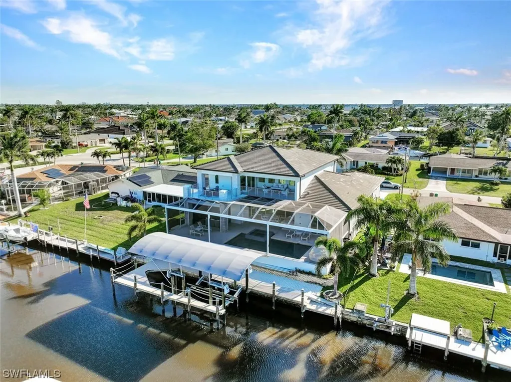 5610 De Soto Court Cape Coral FL 33904