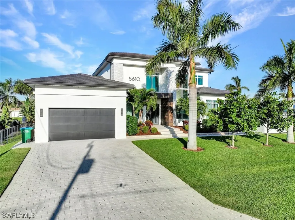 5610 De Soto Court Cape Coral FL 33904