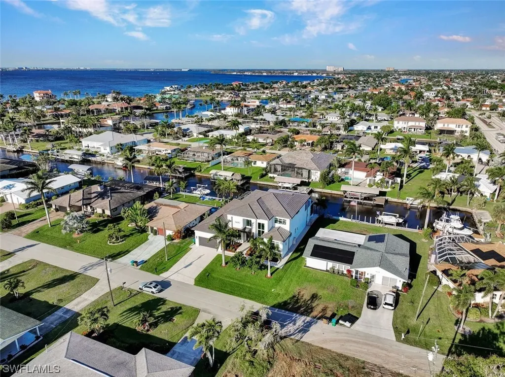 5610 De Soto Court Cape Coral FL 33904
