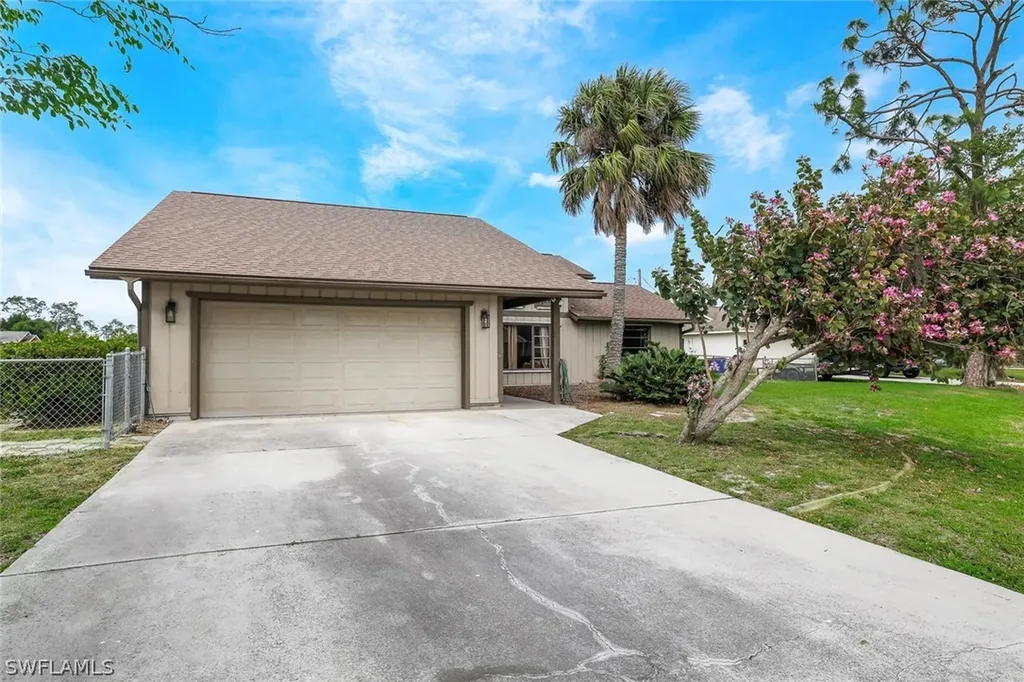 19060 Murcott Drive W Fort Myers FL 33967