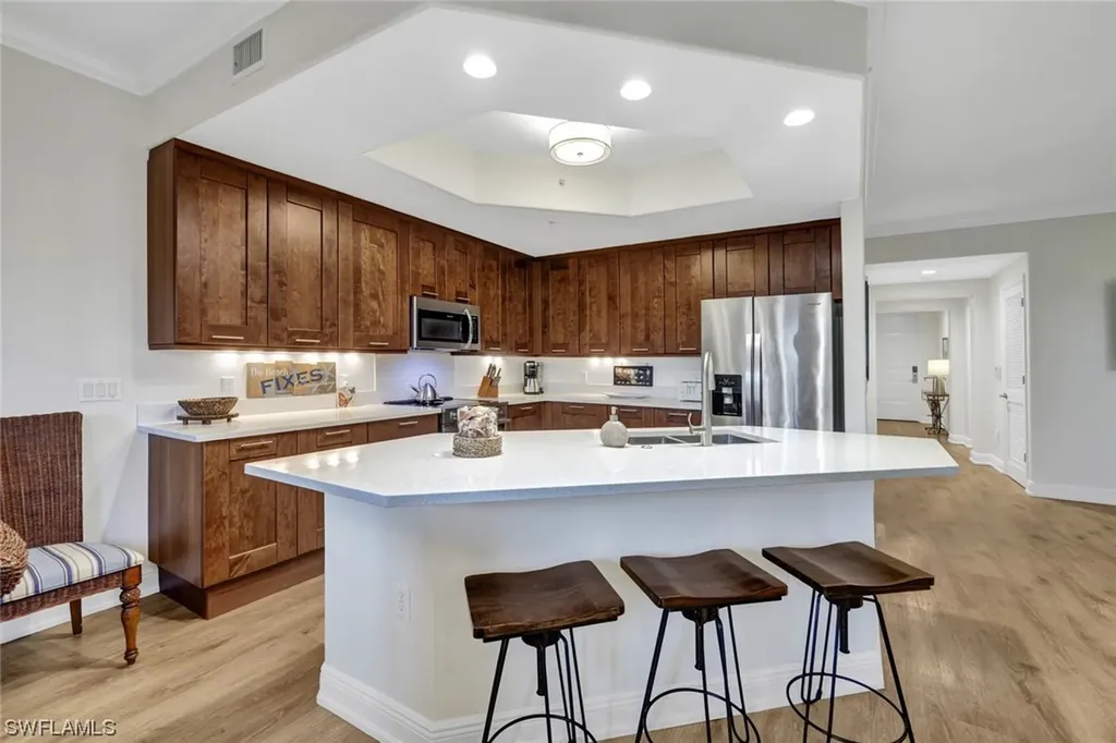 965 Sandpiper Street Naples FL 34102