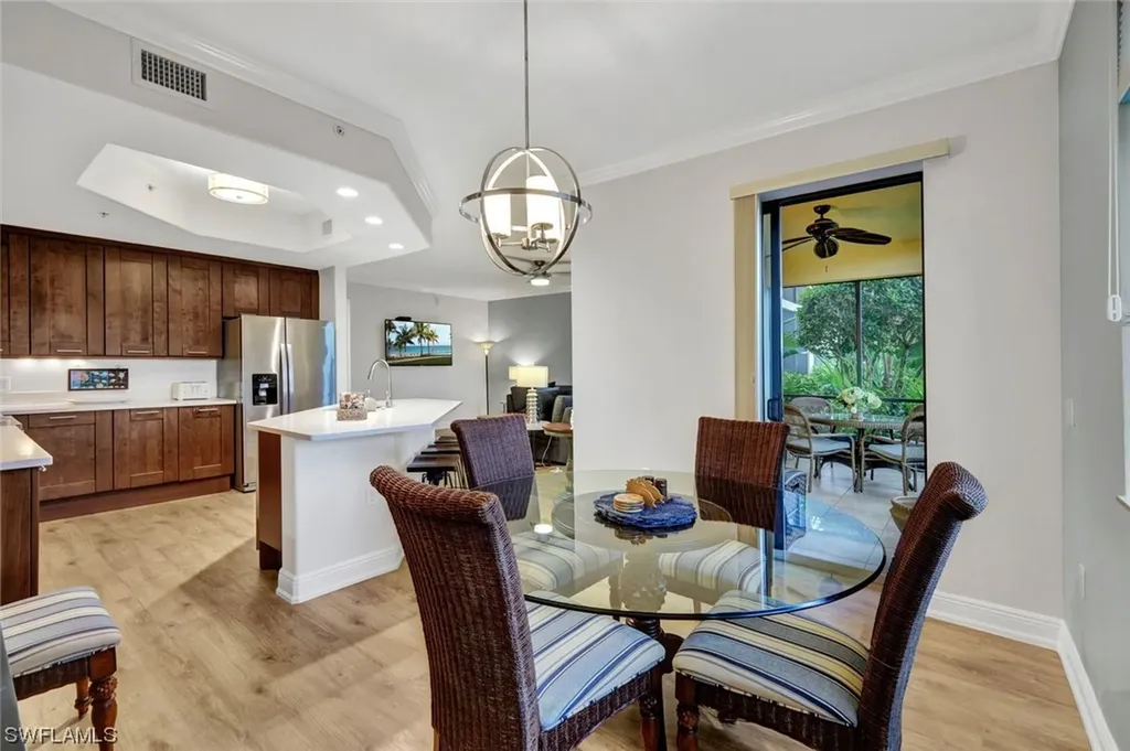 965 Sandpiper Street Naples FL 34102