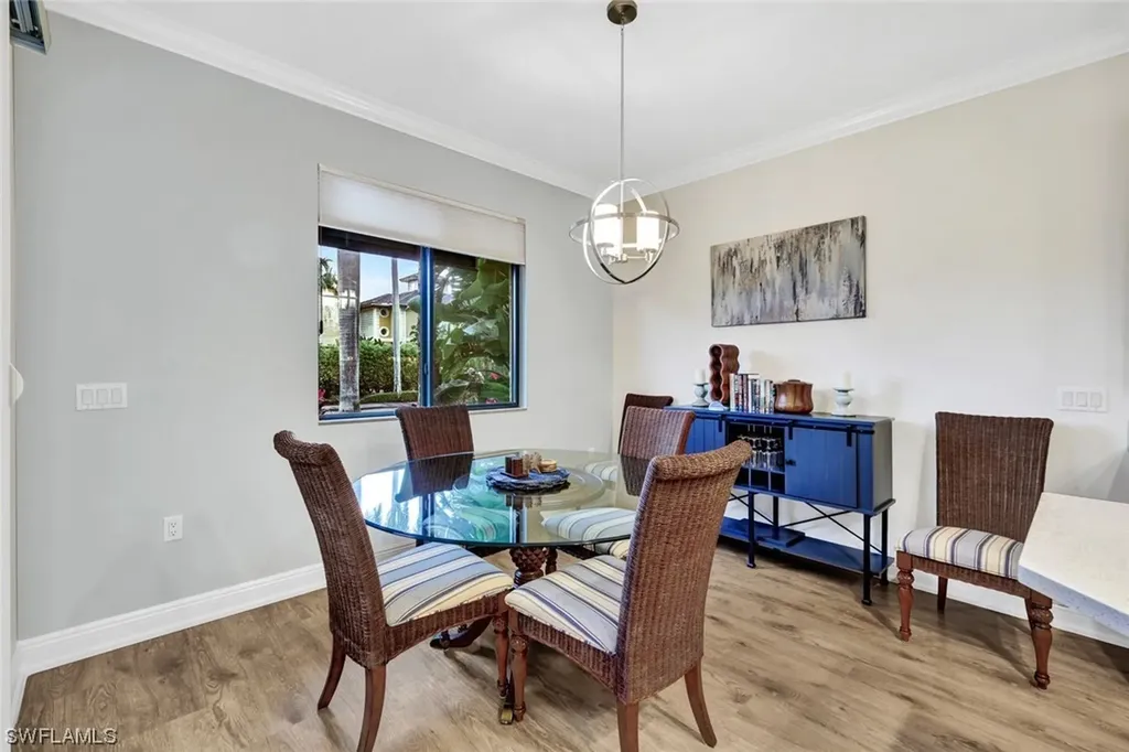 965 Sandpiper Street Naples FL 34102