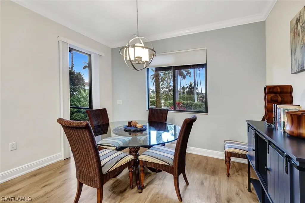 965 Sandpiper Street Naples FL 34102