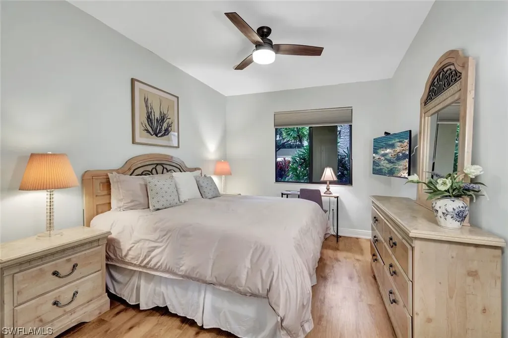 965 Sandpiper Street Naples FL 34102