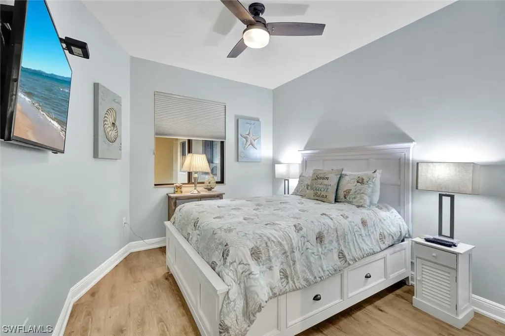 965 Sandpiper Street Naples FL 34102