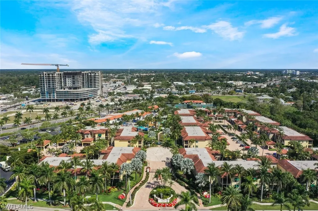 965 Sandpiper Street Naples FL 34102