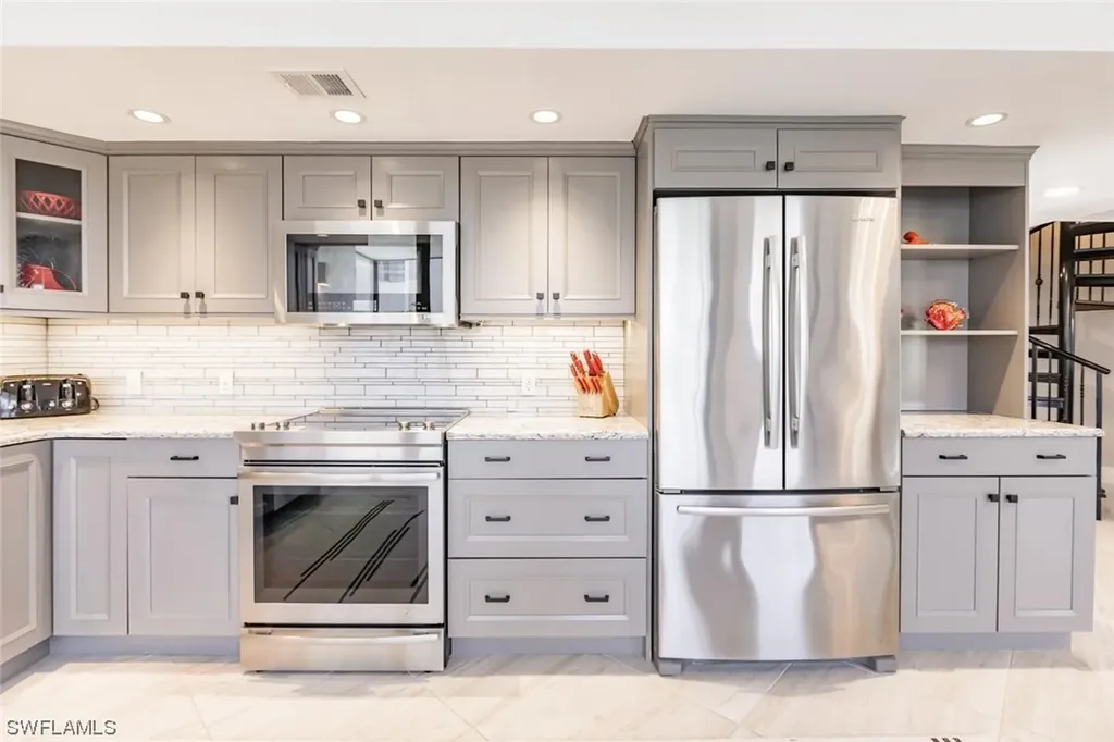 1191 Middle Gulf Drive Sanibel FL 33957