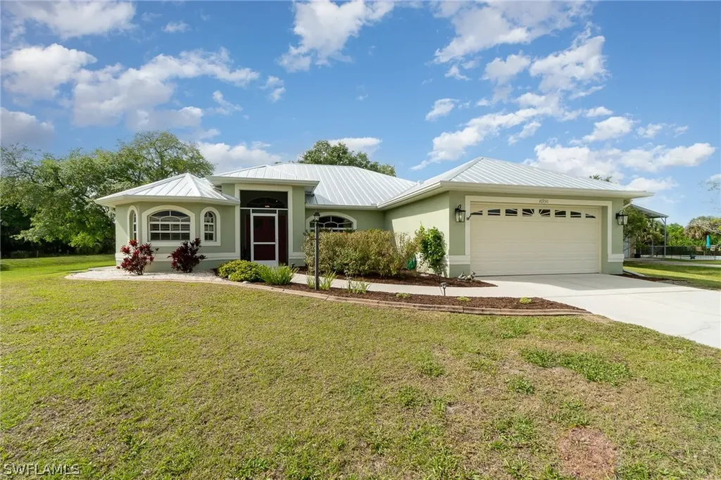 16950 River Estates Court Alva FL 33920