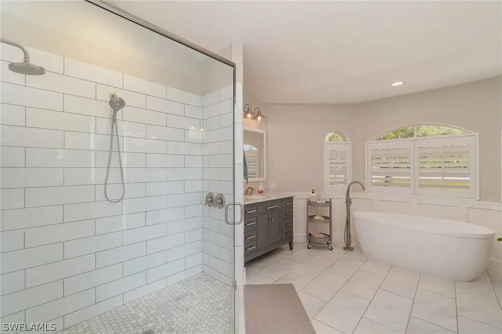 16950 River Estates Court Alva FL 33920