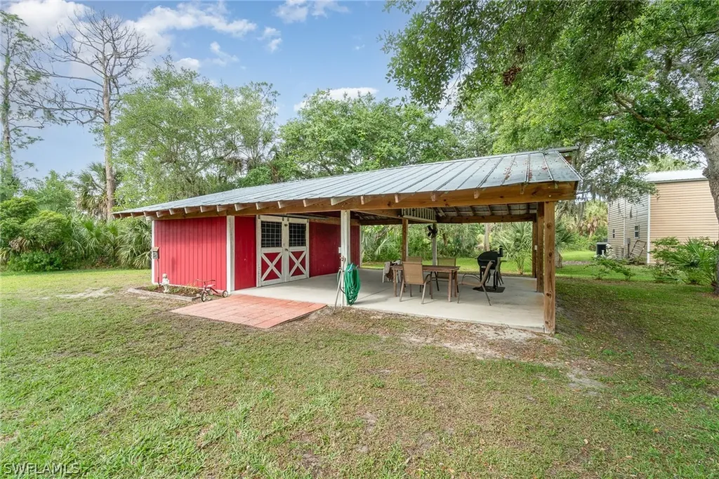 16950 River Estates Court Alva FL 33920