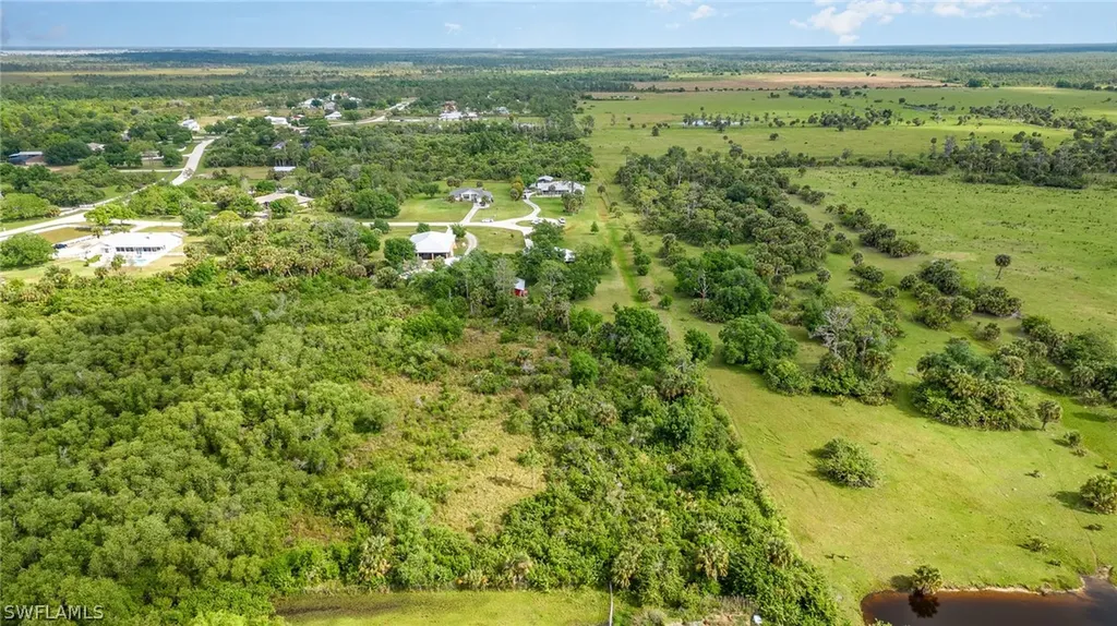 16950 River Estates Court Alva FL 33920