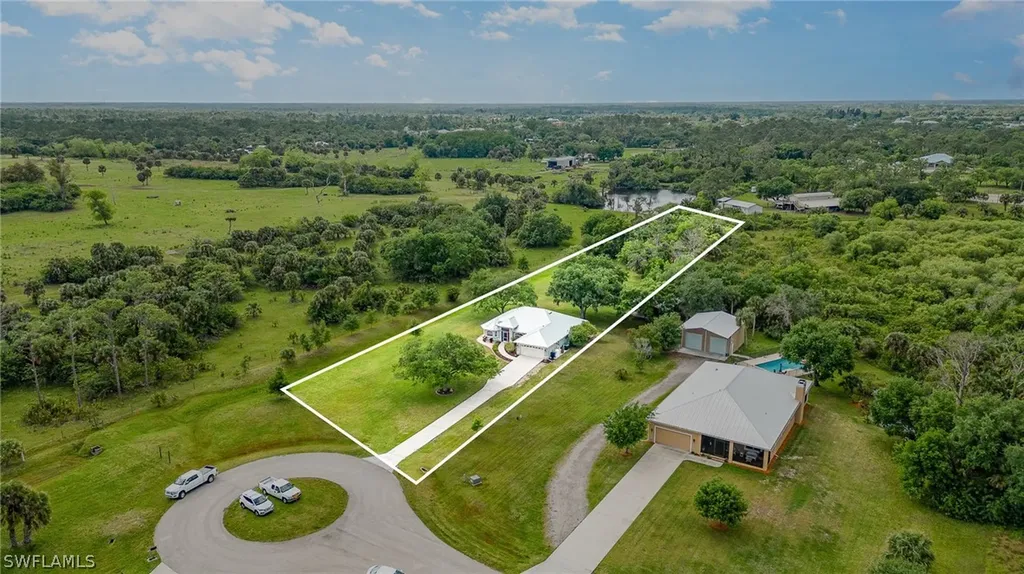 16950 River Estates Court Alva FL 33920