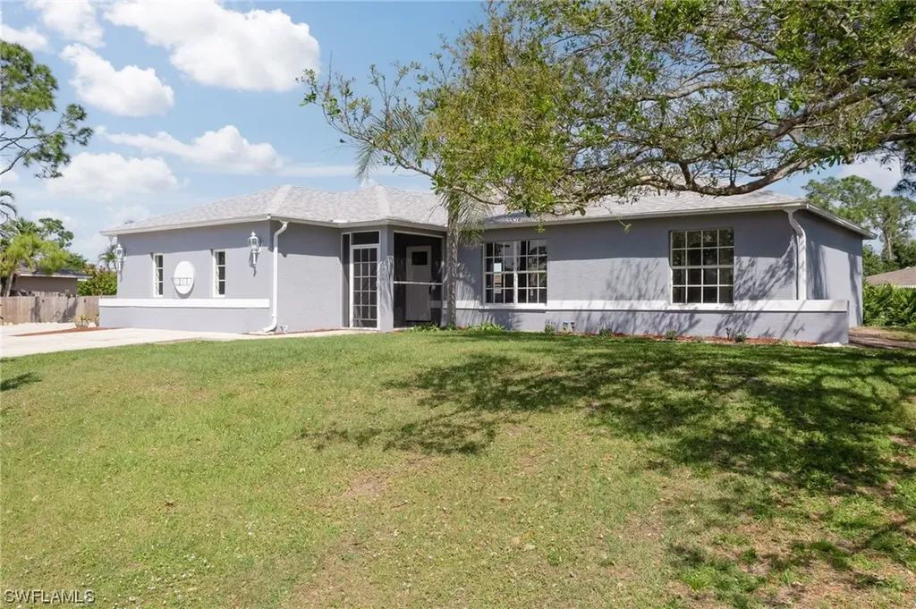 18441 Columbine Road Fort Myers FL 33967