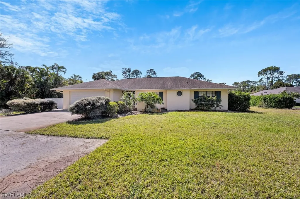 5920 Painted Leaf Lane Naples FL 34116