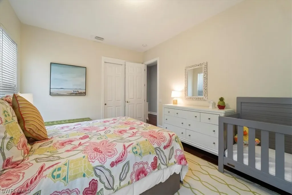 1467 Via Portofino Naples FL 34108
