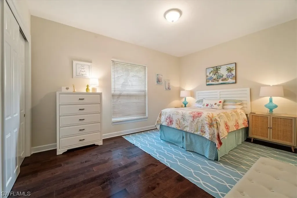 1467 Via Portofino Naples FL 34108