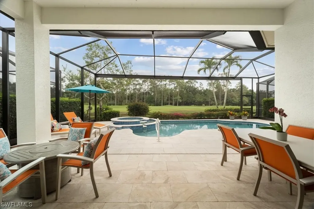 1467 Via Portofino Naples FL 34108