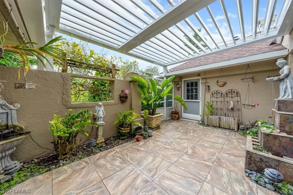 3388 Hanover Court Naples FL 34112